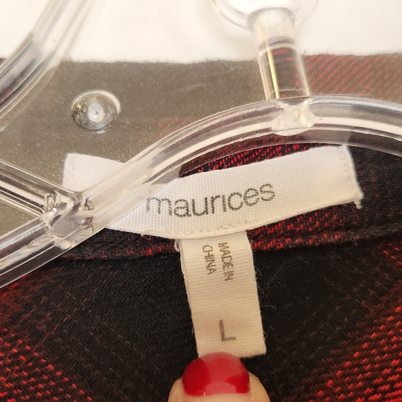 EUC Maurices Plaid Button Down - Picture 6 of 8